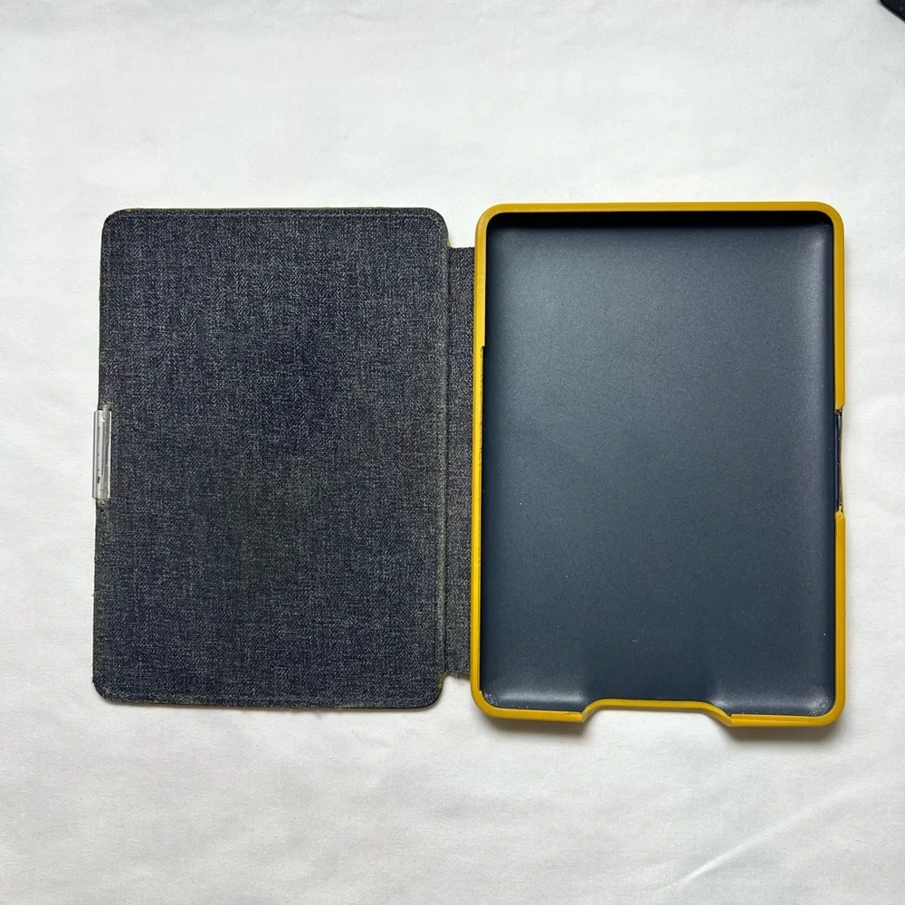 Official Case for Gen 6 Amazon Paperwhite Kindle eReader Yellow